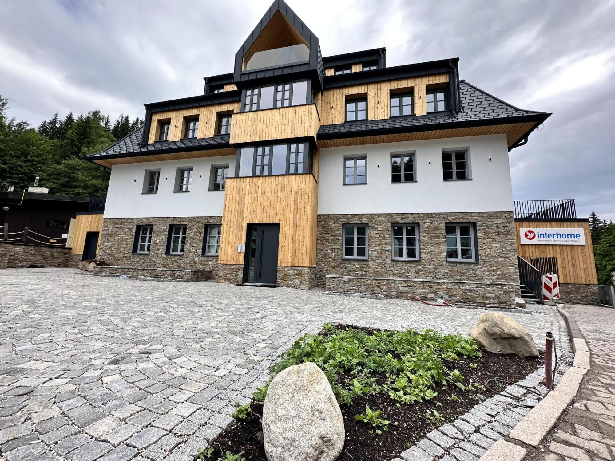 Apartmany Barth Holiday - Rezidence Maj Pec pod Snezkou Exterior photo