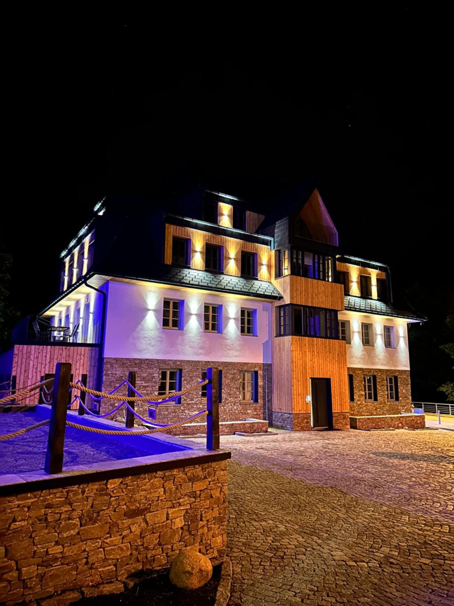 Apartmany Barth Holiday - Rezidence Maj Pec pod Snezkou Exterior photo